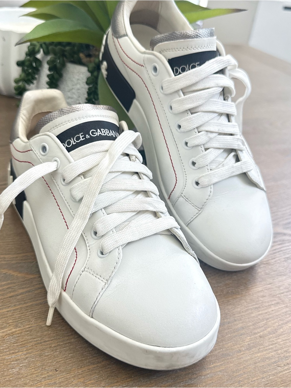 Dolce & Gabbana White Leather Sneakers with Black Heel Panel and Red Stitching